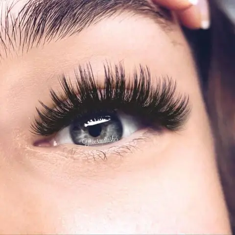 Doll-Eye Eyelash Extensions