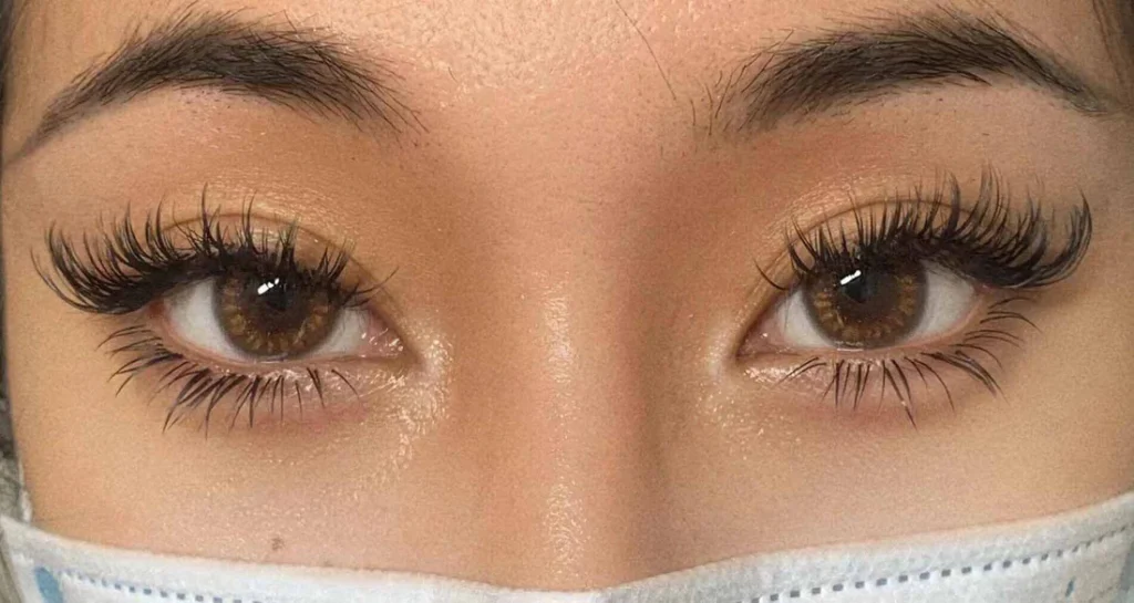 Wispy Eyelash Extensions