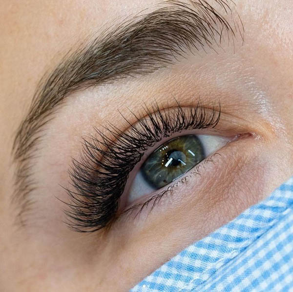 What Eyelashes Suit Big Eyes